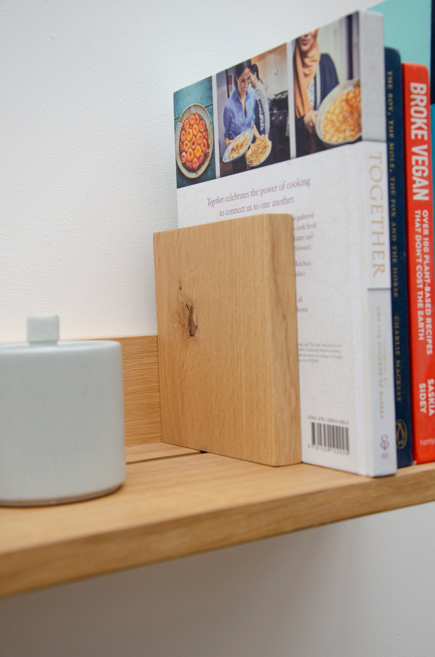 Adjustable Book Shelf