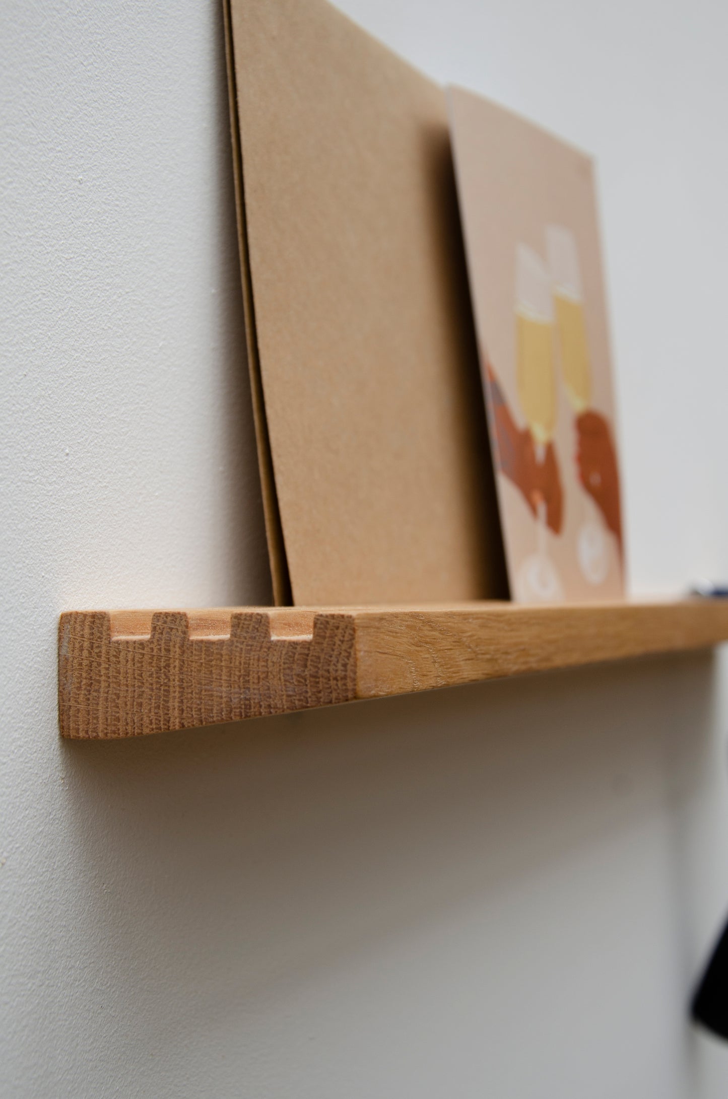 Entryway Shelf with Letter Rack and Key Holder